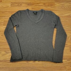 Philosophy 100% Cashmere V-Neck Sweater